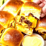 Cheeseburger Sliders: The Ultimate Mini Burgers for Parties and Family Nights 3 Cheeseburger Sliders Recipe e1766109731250