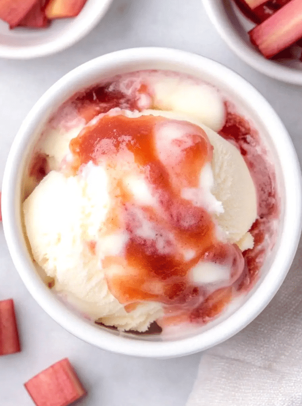 Zesty Rhubarb Sauce
